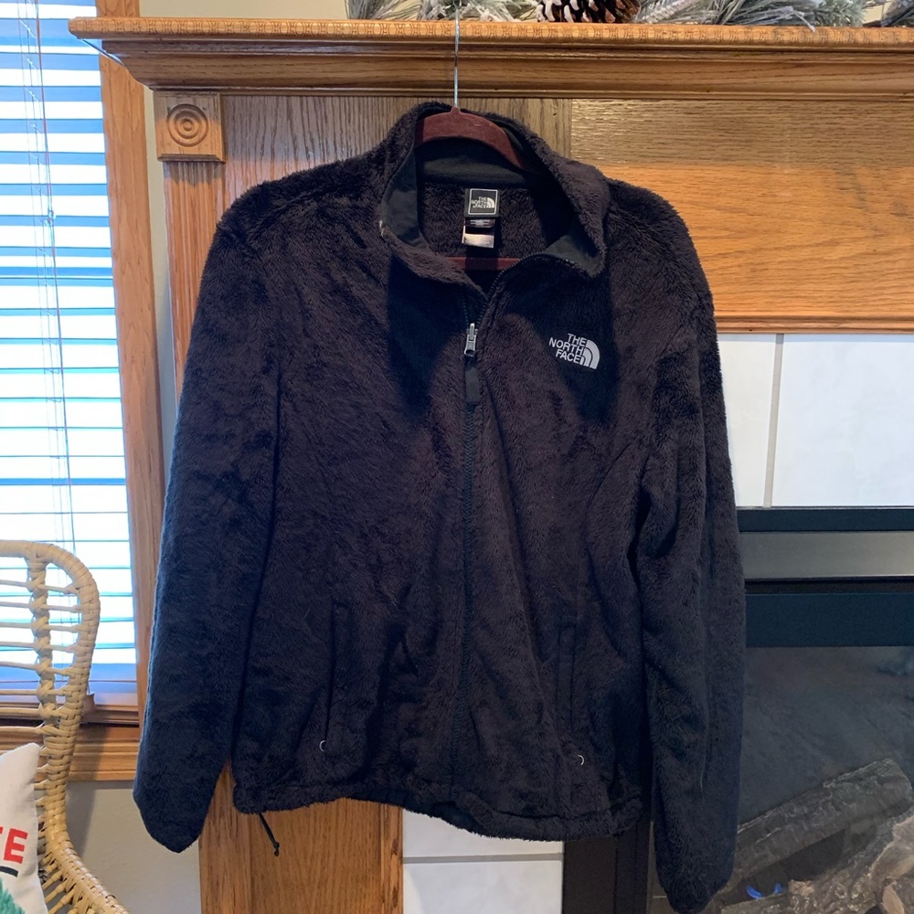 Women’s Large Fuzzy North Face coat